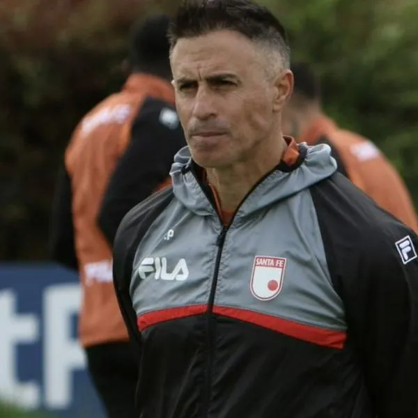 Santa Fe compró el 50 % de los derechos deportivos de Andrés Mosquera Marmolejo, confirmó el presidente Eduardo Méndez.
