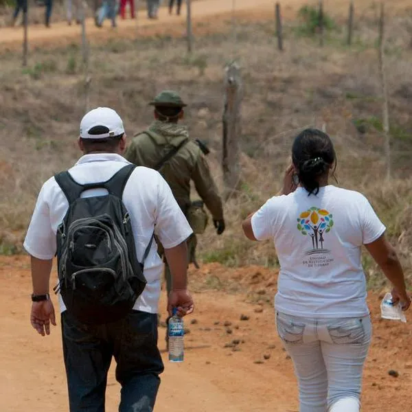 En Cauca denuncian desplazamiento de campesinos en Argelia debido a combates