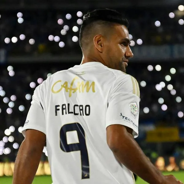 Fichaje de Falcao ha potenciado el comercio en Bogotá.