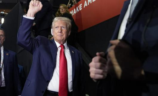 Trump comienza a proyectarse ya en la Casa Blanca, según consultor político