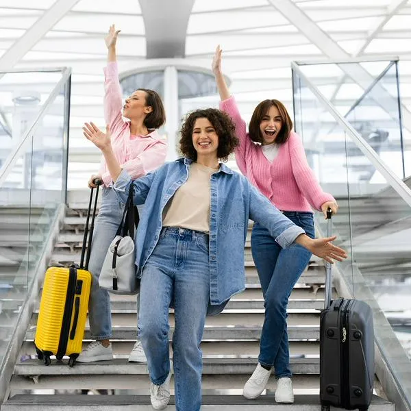El sector hotelero sigue insistiendo al Gobierno para que aplique una reducción al IVA que ponga contento el bolsillo de miles de viajeros en Colombia.