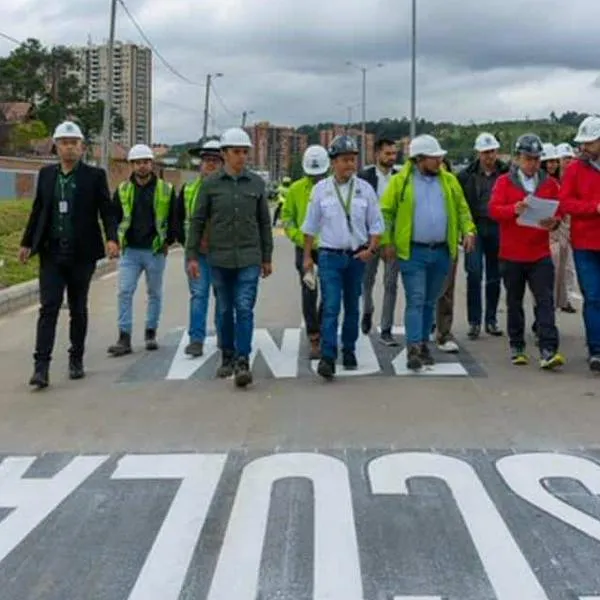 Entregan nuevo tramo de la Avenida Boyacá, en Bogotá, luego de tres años de retrasos