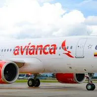 “Incendiaron celular”: pasajero de avión de Avianca que aterrizó de imprevisto en Bogotá