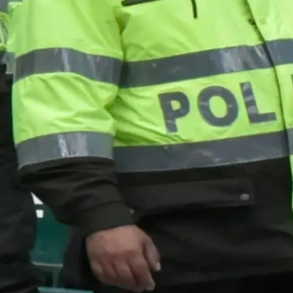Cuatro policías en Bogotá abandonaron su puesto por irse a desayunar y los detuvieron