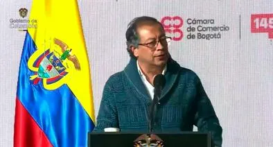 “Si no puede, de un paso al costado”: Petro lanza advertencia a ministros
