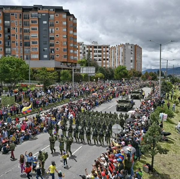 Desfile militar 20 de julio en vivo transmisión gratis y cómo verla