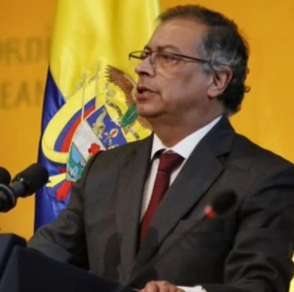 Deirdre McCloskey dejó en ridículo a Gustavo Petro por pobreza en Colombia