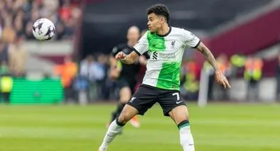 Barcelona confirmó si va por Luis Díaz o Nico Williams, tras pregunta de hincha