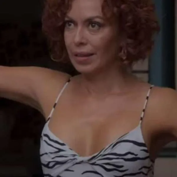 Foto de Luz Estrada, en nota de que Doña Elvira en Pedro, el escamoso contó a qué actrices famosas venció en casting