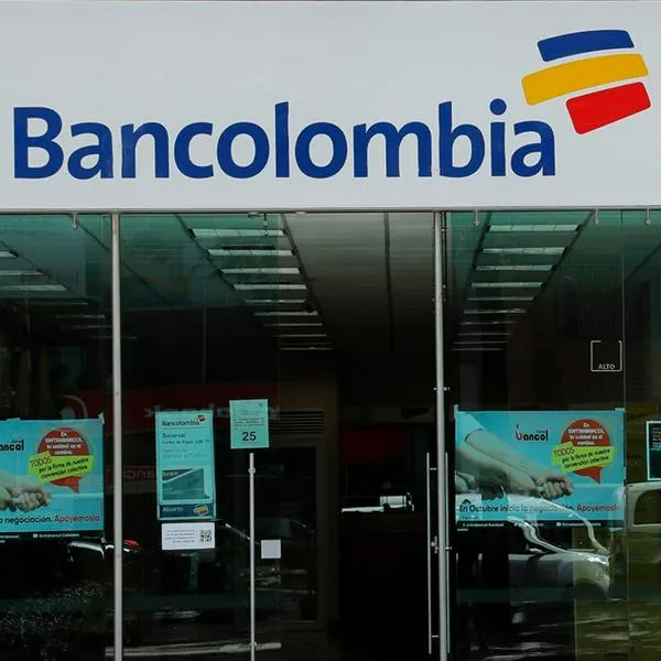 Bancolombia, Davivienda y más bancos están cambiando en Colombia.