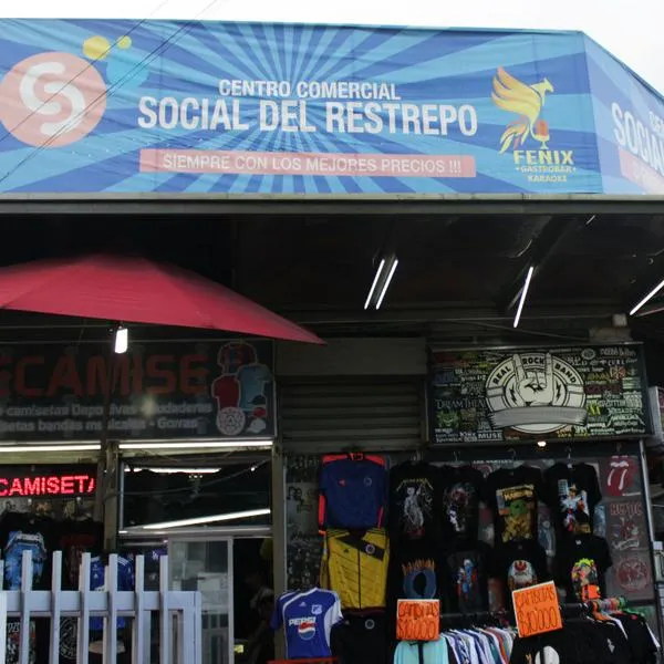 Comerciantes de El Restrepo, en Bogotá, son extorsionados hasta por videollamada. Viven un calvario con crudas imágenes. | Qué pasa con comerciantes. 