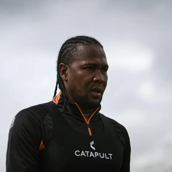 ¿Por qué Hugo Rodallega, figura de Santa Fe, se disculpó con los hincha de Bucaramanga?