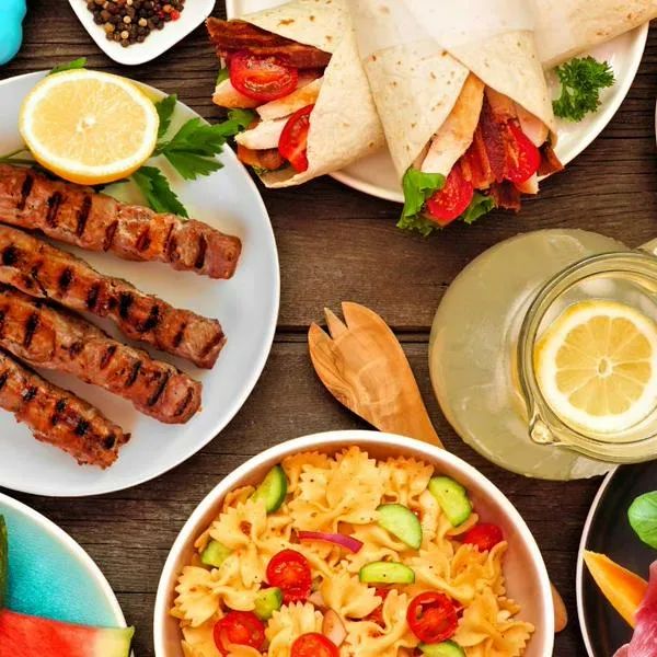 ¿Qué alimentos no engordan al comerlos en la noche? Expertos responden