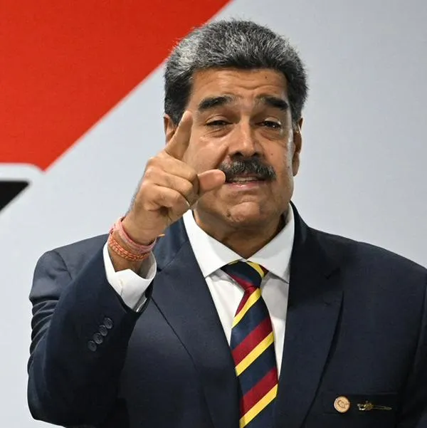 Nicolás Maduro también arremete contra medios de comunicación