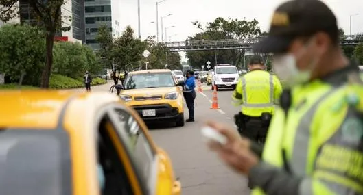 ¿Qué es el cupo de taxis en Colombia y cómo funciona?