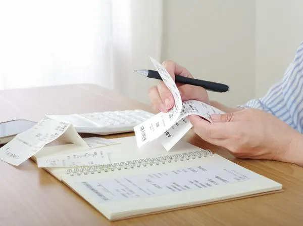 ¿Qué puestos puedes ocupar como Técnico en Contabilidad o Administración?