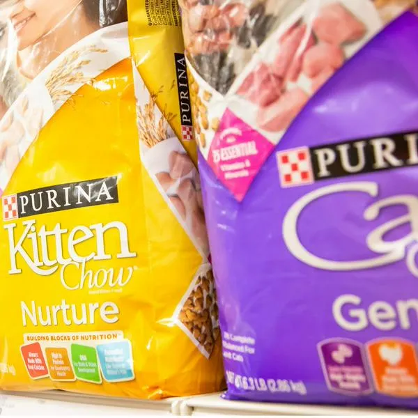 ¿Quién es el dueño de Purina? Historia de la marca de los alimentos para mascotas 