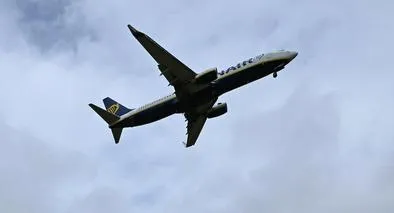 Vuelos baratos en avión, ofrecimiento para estafas bancarias en Colombia