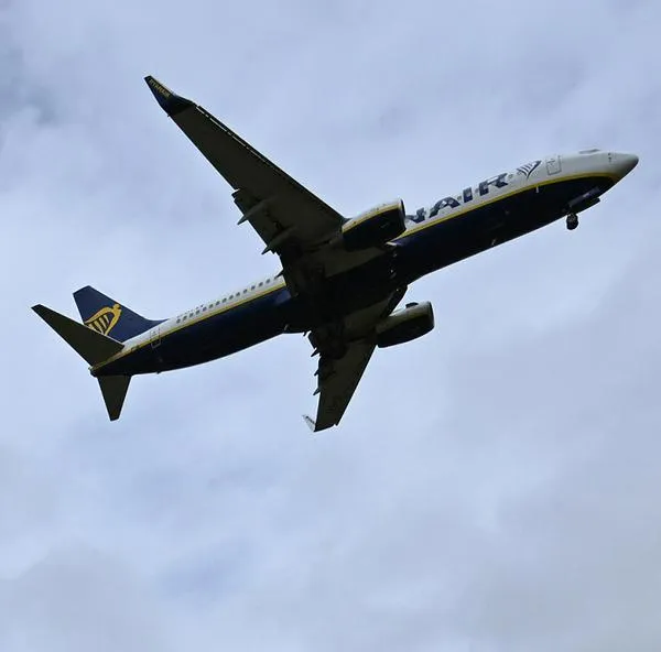 Vuelos baratos en avión, ofrecimiento para estafas bancarias en Colombia