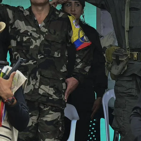 Gobierno reconoció a alias Firu como negociador de los disidentes: “Tiene su suspensión de orden de captura en trámite”