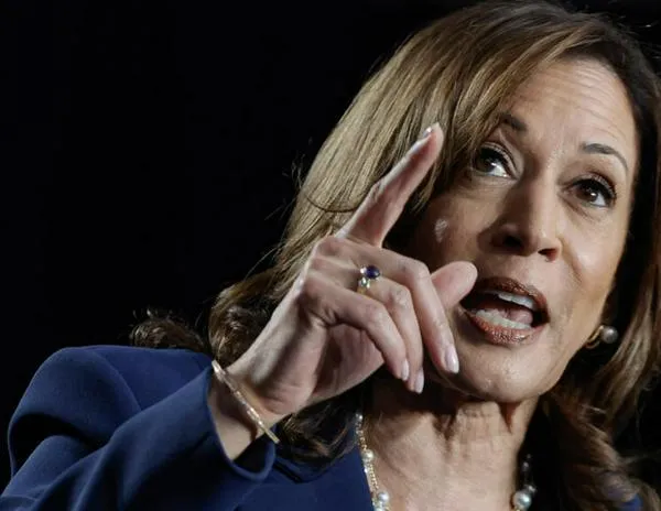 Kamala Harris pide el voto para frenar un futuro de "caos, miedo y odio" con Trump