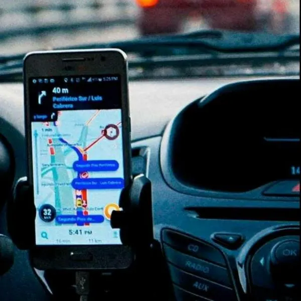Gobierno reafirma legalidad de ‘apps’ de transporte, pero hace advertencia a Mintrabajo en medio del paro de taxistas