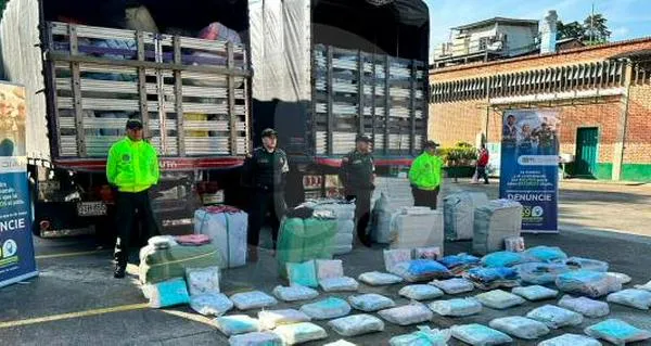Decomisan en Antioquia confecciones de contrabando valoradas en más de $2.000 millones