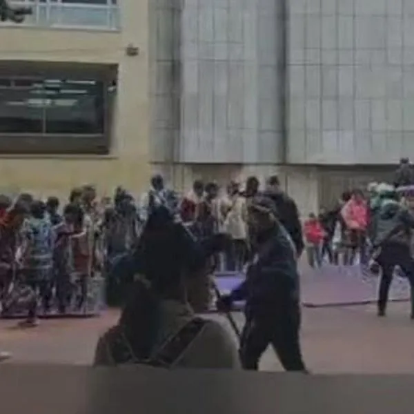 Indígenas embera intentaron ingresar a edificio de la Procuraduría en Bogotá