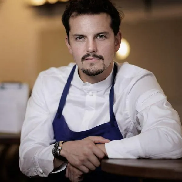 En los Juegos Olímpicos un chef representó a Colombia llevando la llama Olímpica