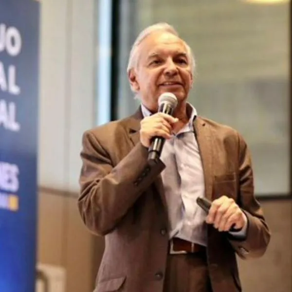 Defensa de Ricardo Bonilla pide revisar las pruebas en escándalo de la UNGRD