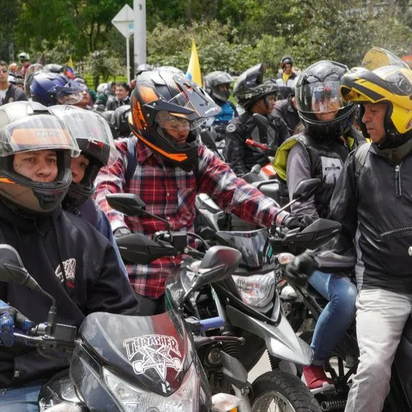 Frenos, neumáticos y cambios que vienen para las motos en Colombia. Es una obligación para todos los conductores por medidas de la Andi. 