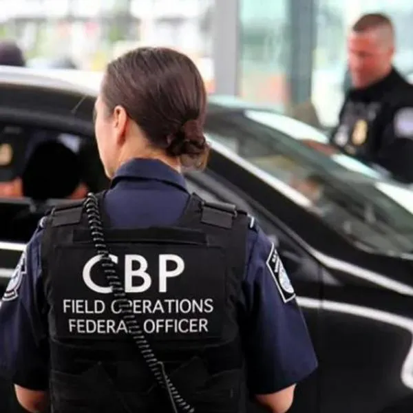 ¿Cómo trabajar con CBP? Ofertas de trabajo para los recién egresados, salario y más