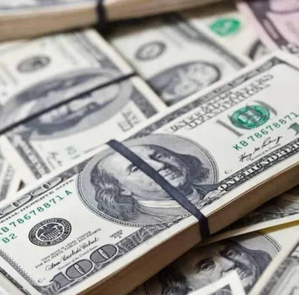 Dólar en Colombia mantiene su volatilidad y vuelve a cerrar a la baja