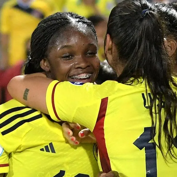 Foto de futbolistas colombianas, en nota de quiénes son las delanteras de Selección Colombia en Juegos Olímpicos de París 2024.
