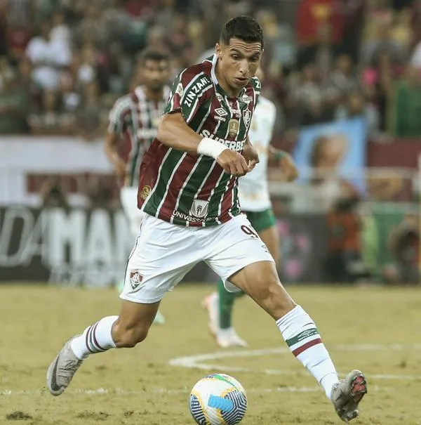 Kevin Serna, el colombiano que deslumbra en Brasil.