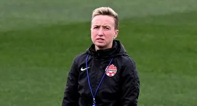 Bev Priestman, técnica de Canadá
