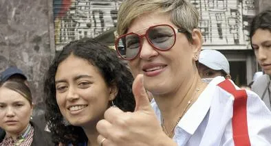 Verónica Alcocer y Sofía Petro