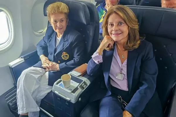 Bajan de avión en Panamá a expresidentes que iban a observar elecciones en Venezuela