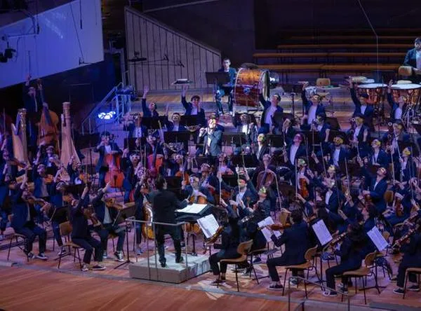 ¿Quiere ser parte de la Filarmónica? Se abre convocatoria para jóvenes cantantes