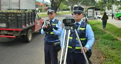 Cámaras para controlar tráfico en Pereira para identificar carros sin Soat ni tecnicomécania, puede dar multa