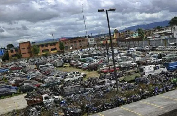Ahora sacar su moto o carro de patios será sin tanto papeleo, ¿qué cambió?