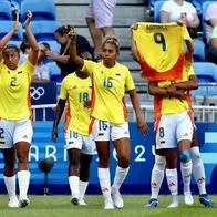 Primera victoria olímpica de Colombia femenina: arco triunfal de Usme y caricia de Leicy