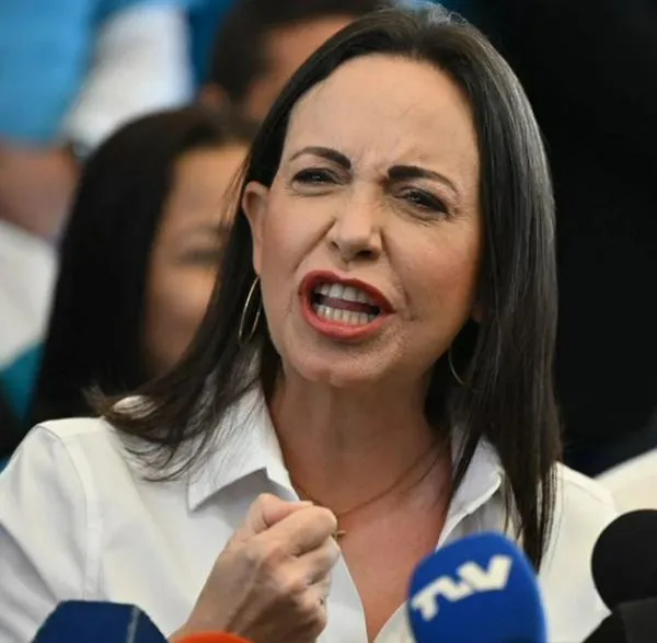Llamado de María Corina Machado a Fuerza Armada para "hacer respetar la soberanía popular"