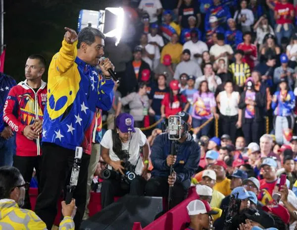 Denuncias de fraude tras el anuncio de la reelección de Maduro