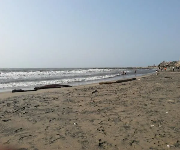 Hallan el cuerpo de uno de los tres desaparecidos en playas de Puerto Colombia
