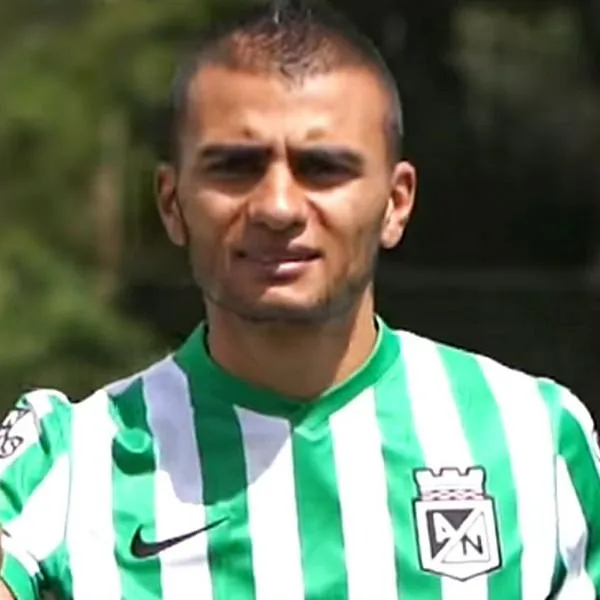 Jhon Duque se une a jugadores como Gerardo Bedoya, Michael Rangel y más que pasaron por Santa Fe, Millonarios y Atlético Nacional en sus carreras.