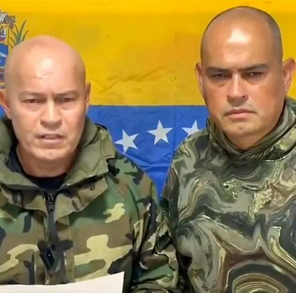 Militares del Ejército de Venezuela que llaman a desconocer a Nicolás Maduro