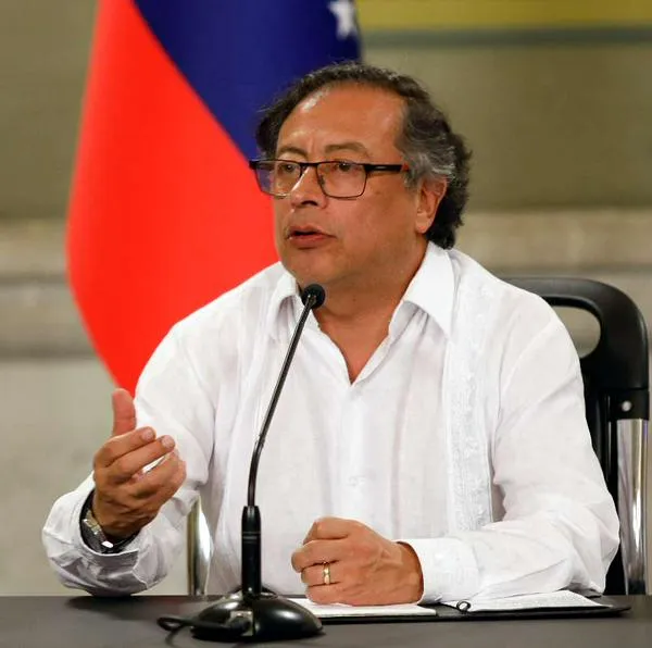 Gustavo Petro no habló de Venezuela, pese a aparecer públicamente en consejo de ministros: qué dijo