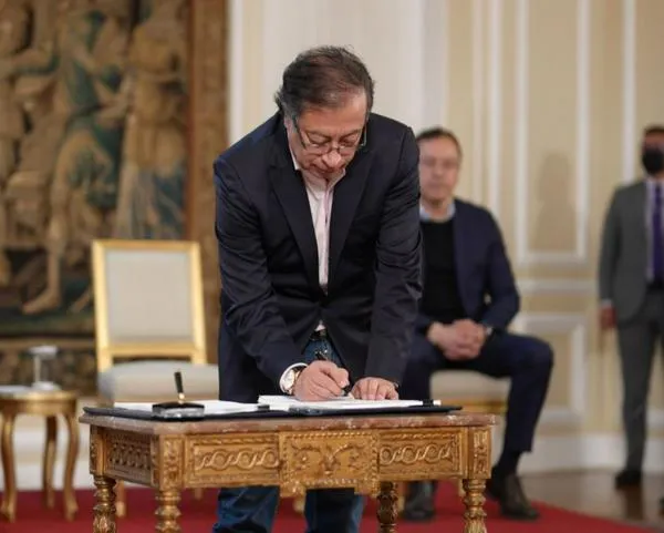 Insisten en que reforma tributaria del gobierno Petro es una “mala idea”