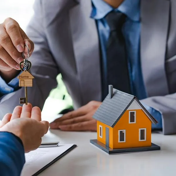 Comprar vivienda, en nota sobre pasos para acceder a 'Mi casa ya' en 2024